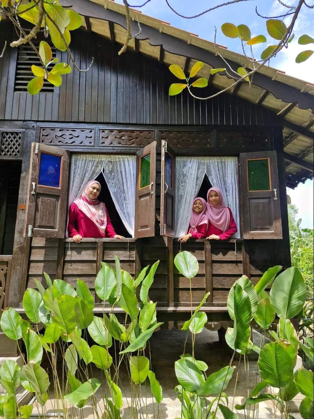 פנתאי צנאנג Kampung Tok Lembut Vacation Home מראה חיצוני תמונה