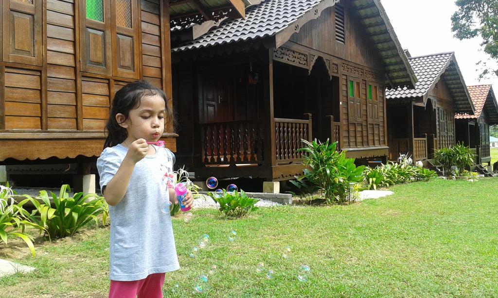 פנתאי צנאנג Kampung Tok Lembut Vacation Home מראה חיצוני תמונה
